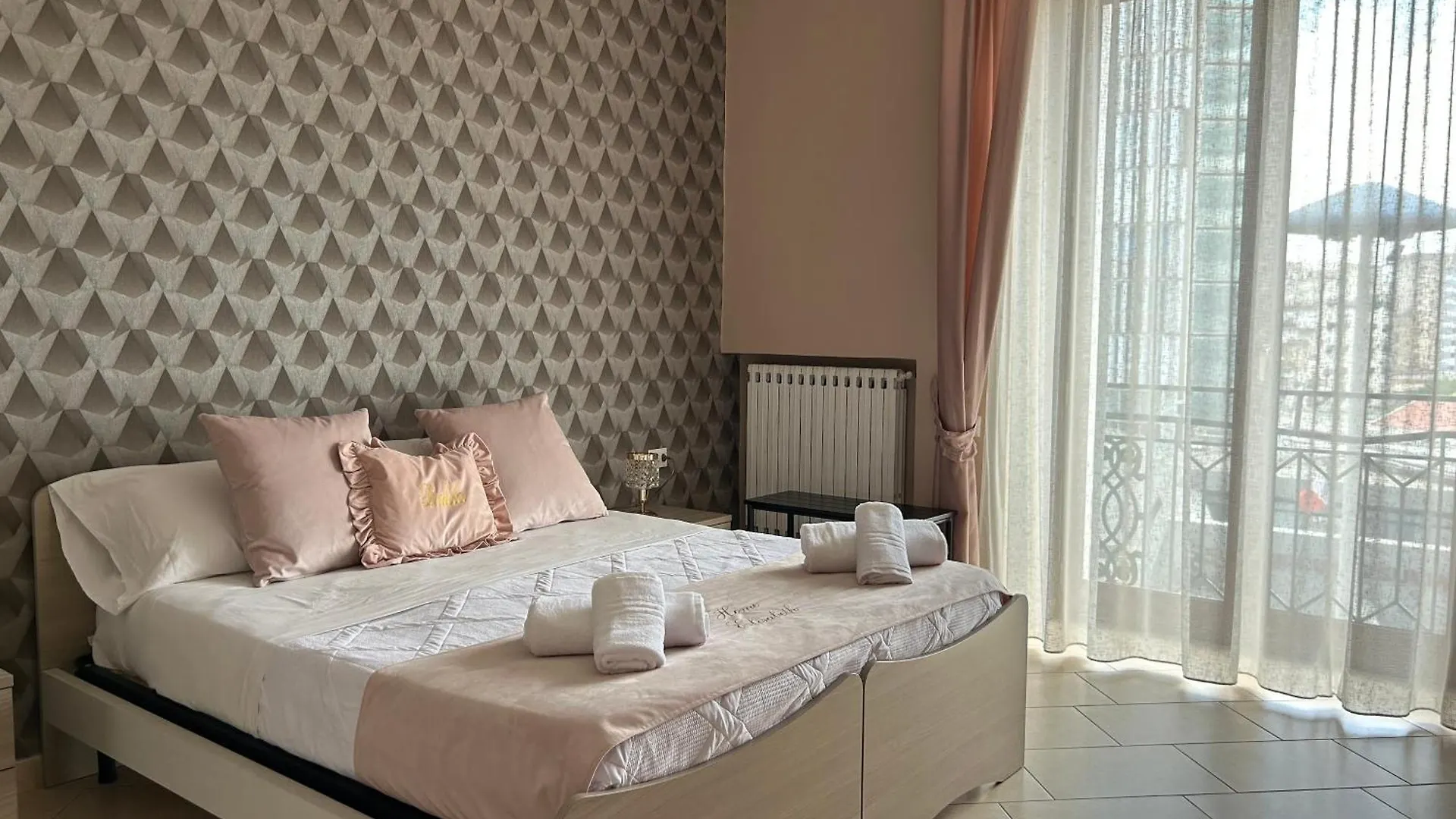 Appartamento Home Elisabet Napoli Italia