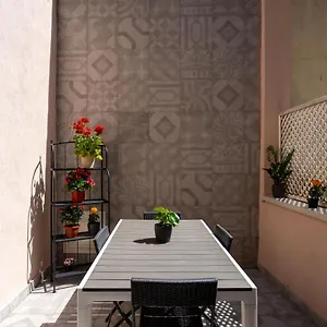  Appartamento Elegante Con Terrazzino Nel Centro Di