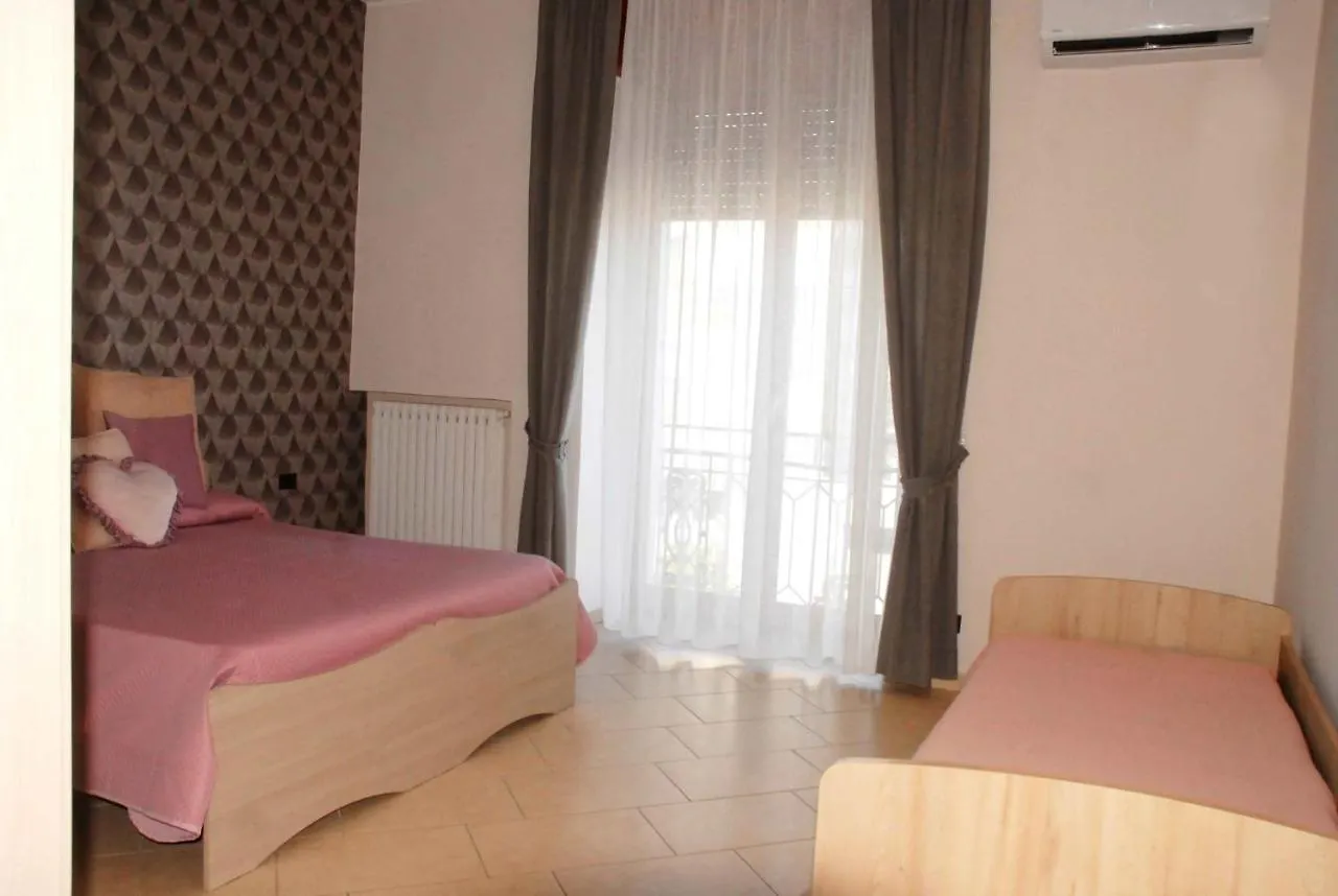 Apartment Home Elisabet Naples Italy