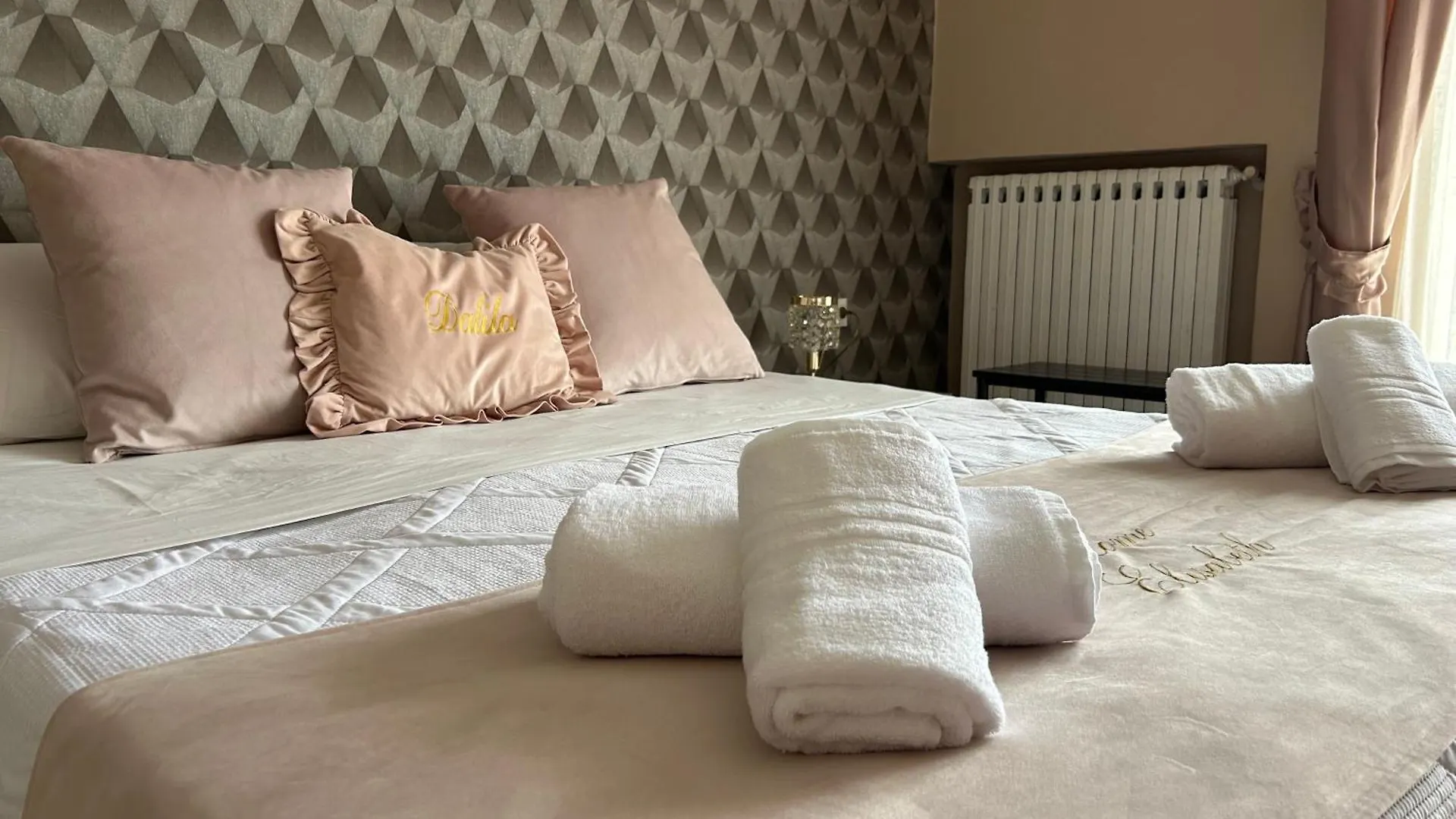 Home Elisabet Naples 0*,  Italy